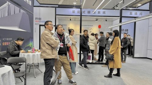 乌镇建博会“极光”系列惊艳全场隐藏式晾衣架行业开创者格峰亮相(图9)